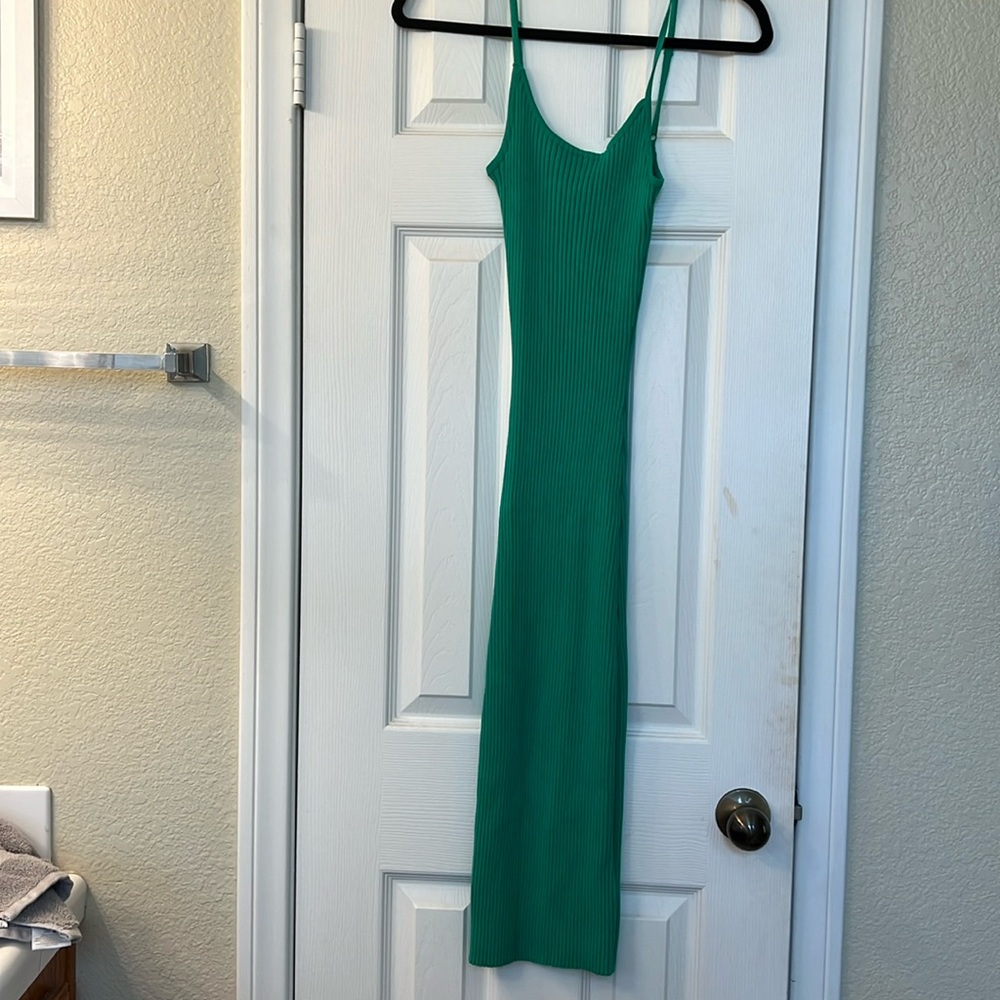 H&M ribbed green slip dress